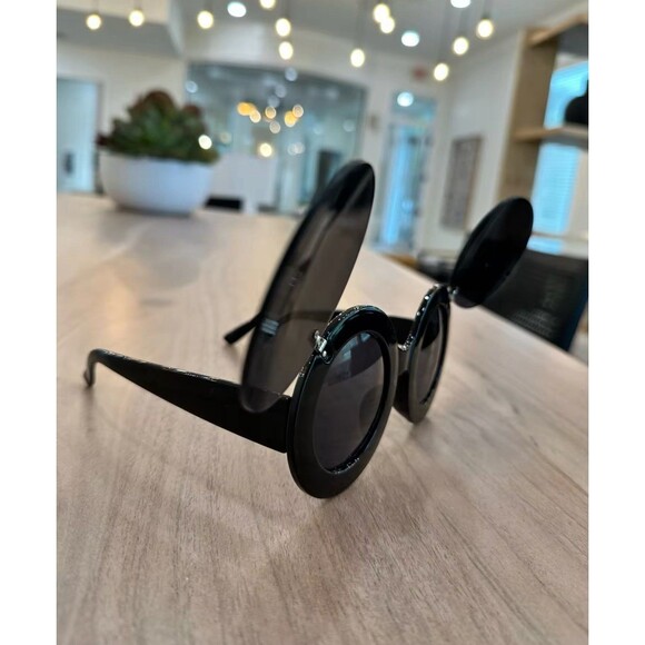 Vintage Lady Flip Sunglasses Women Fashion Chic Sun Glasses Men Retro Classic Ro - Picture 3 of 12